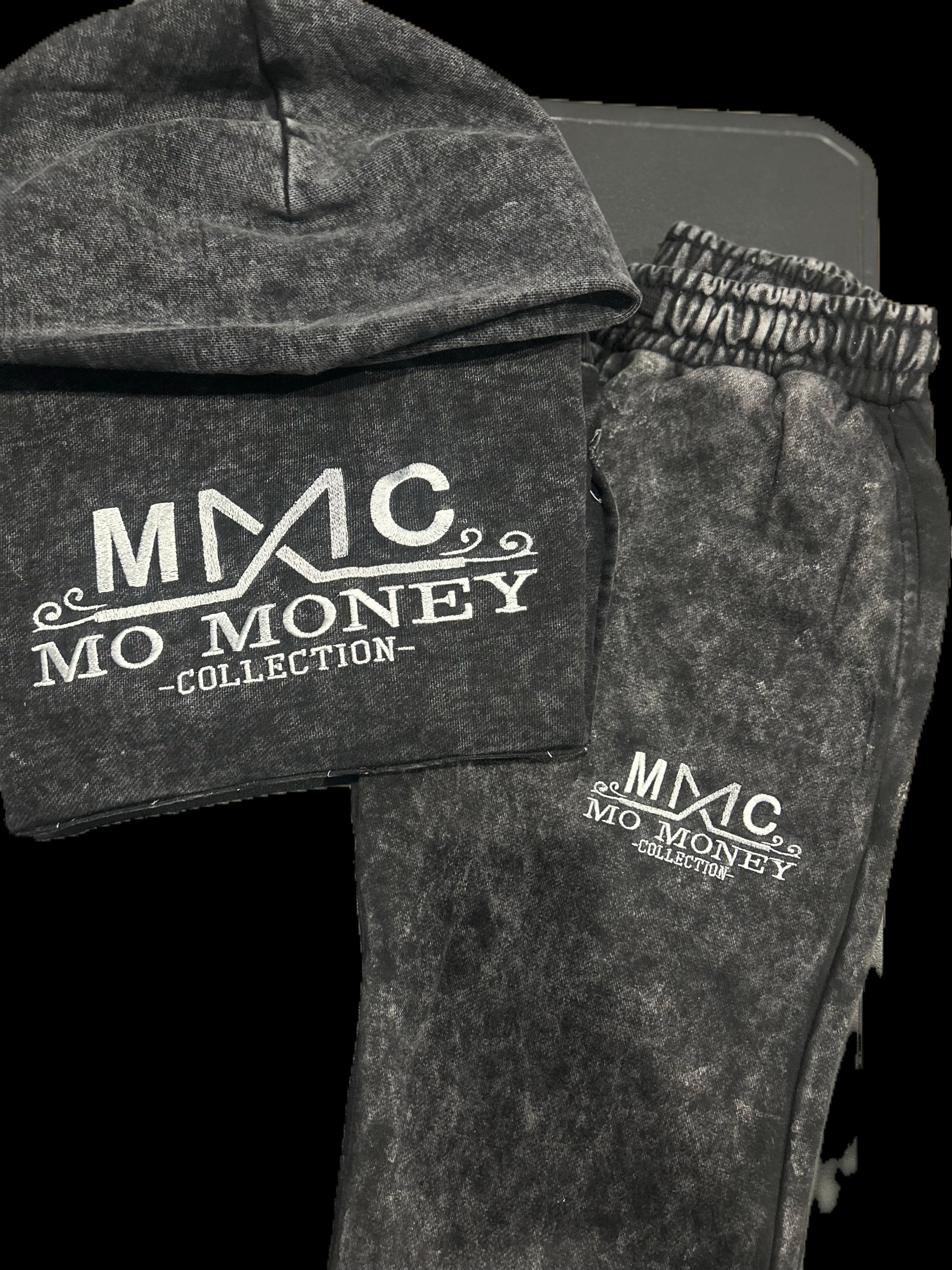 Mo Money Collection Embroidery Sweatsuit