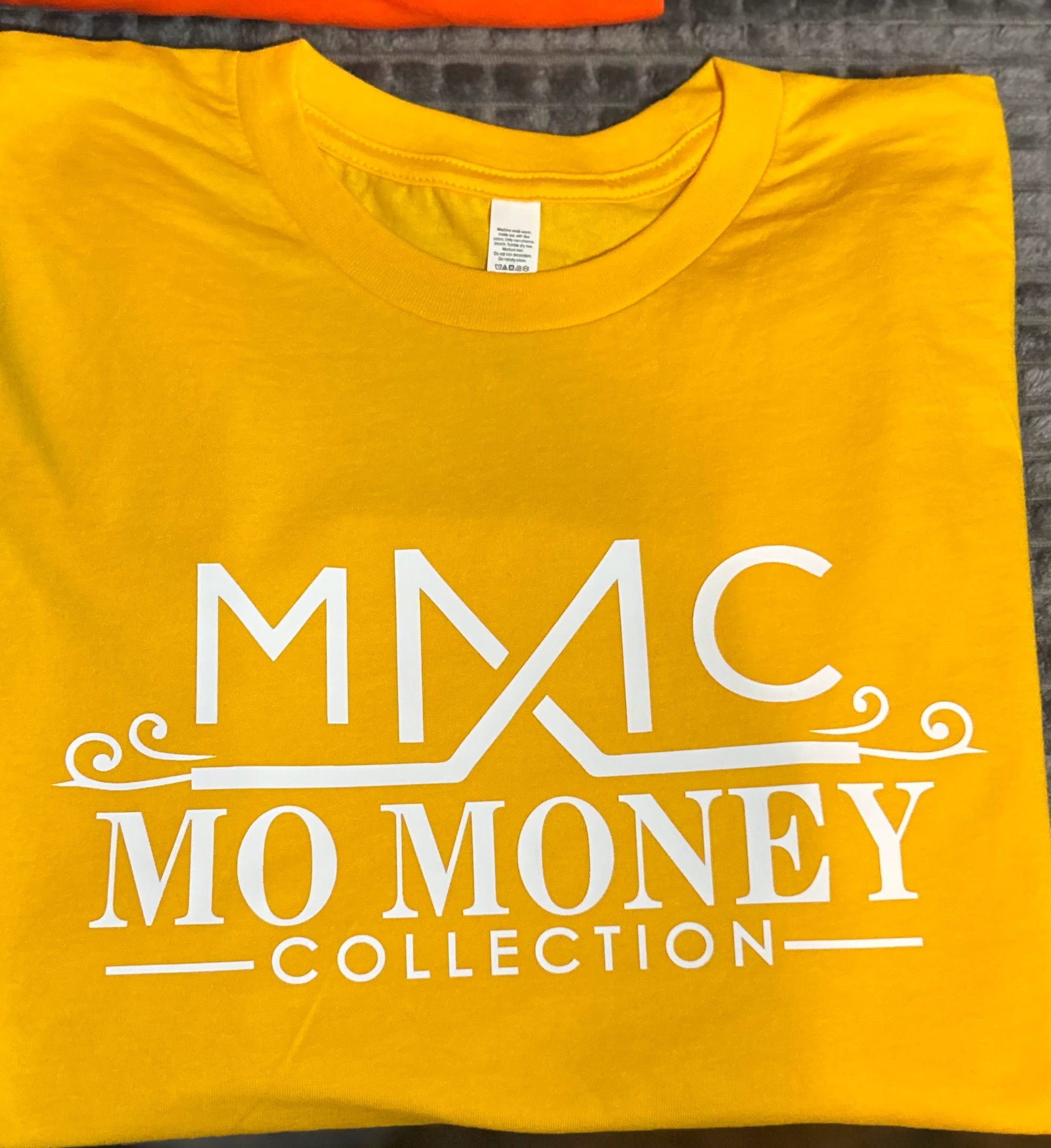 Mo Money Collection T-Shirt - Medium