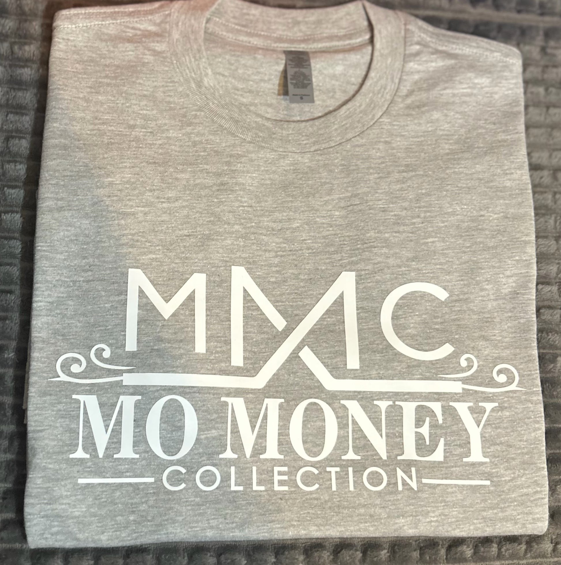 Mo Money Collection T-Shirt - Small