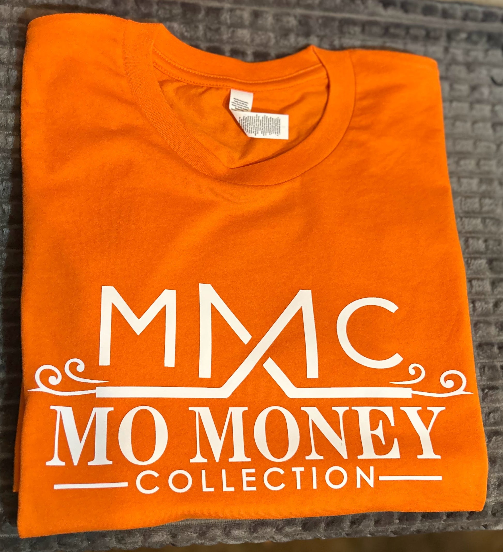 Mo Money Collection T-Shirt - Large