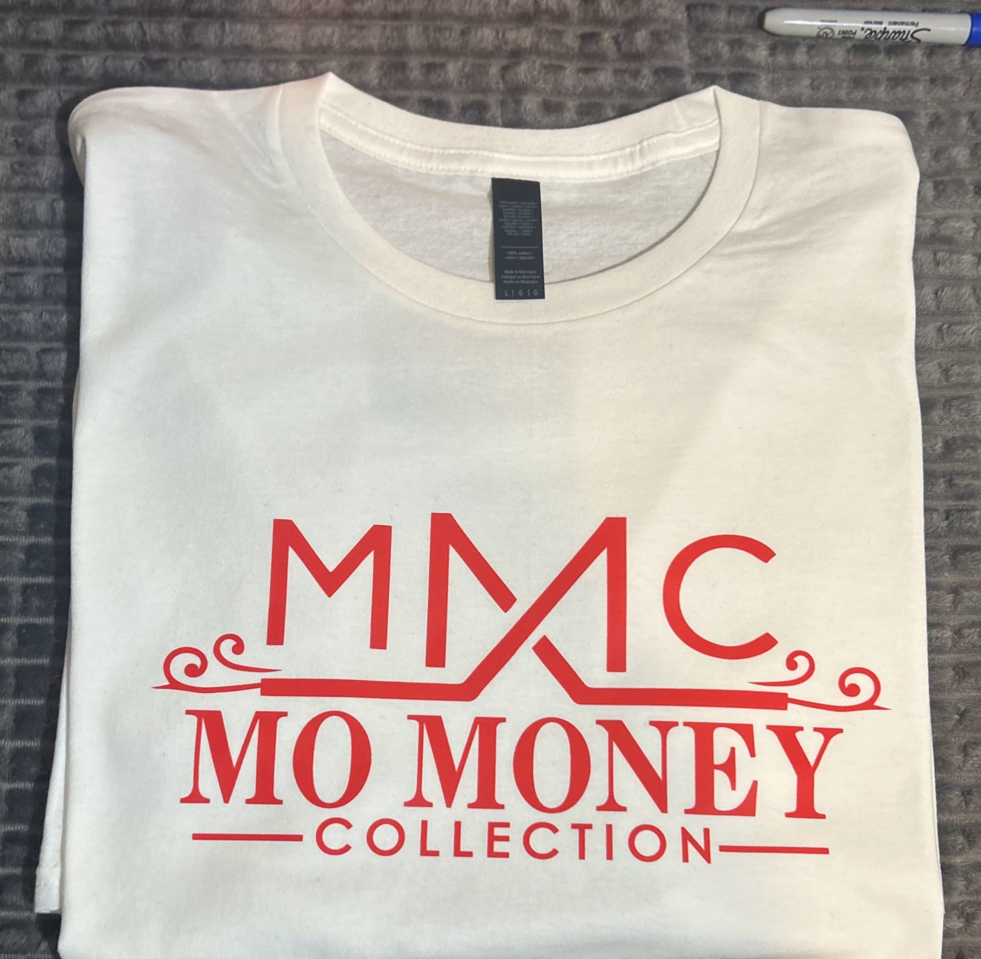 Mo Money Collection T-Shirt - Large